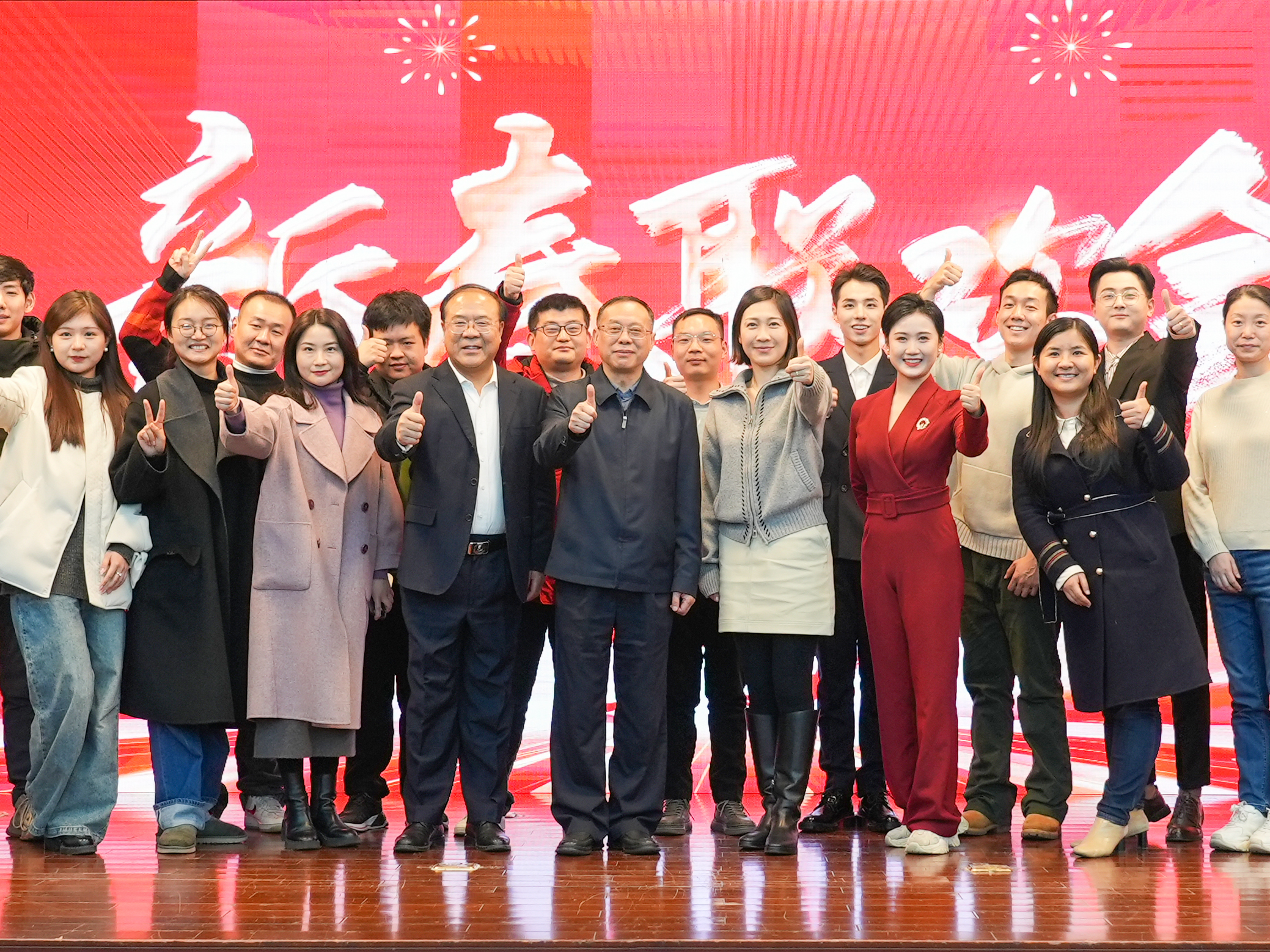 自編自導(dǎo)自演！ 安徽新...